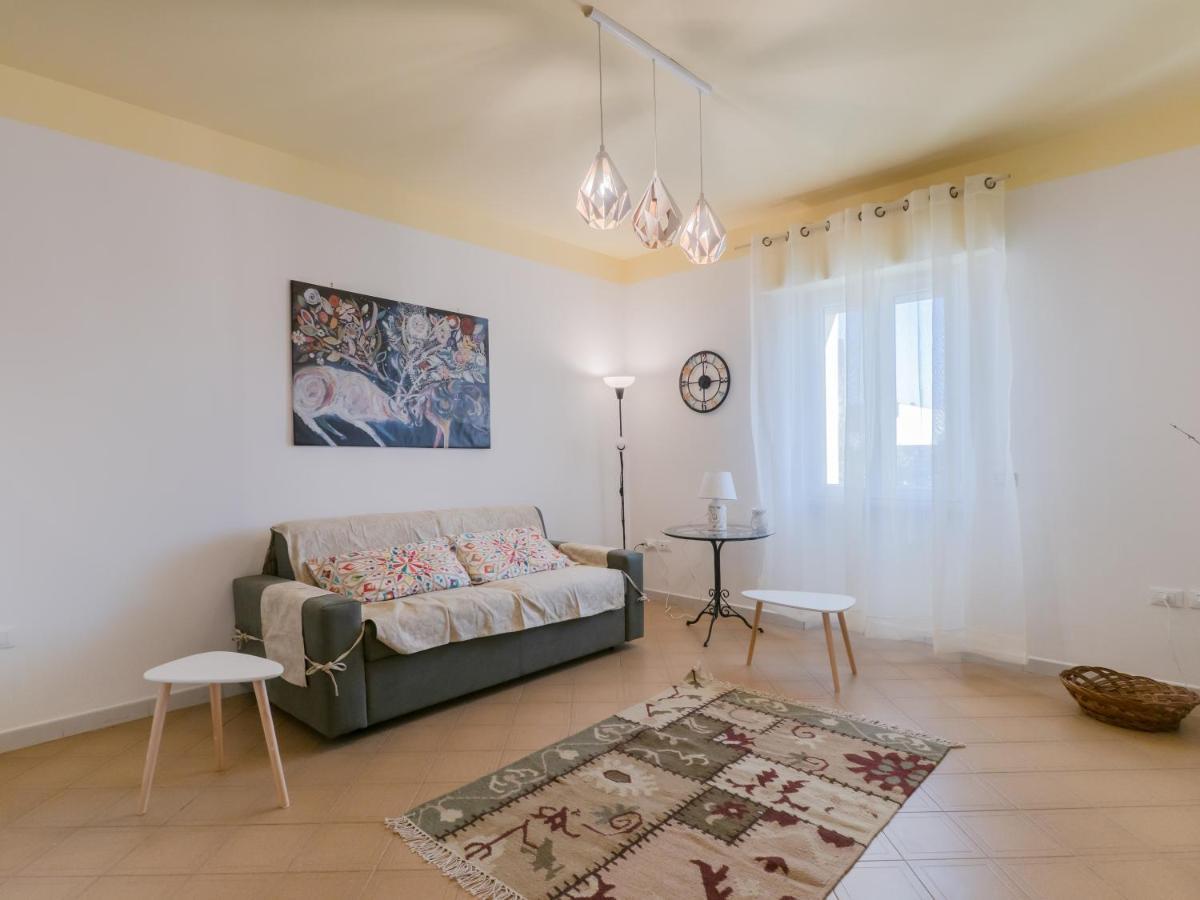Salento 4 Stars - Blue & Yellow Squinzano エクステリア 写真