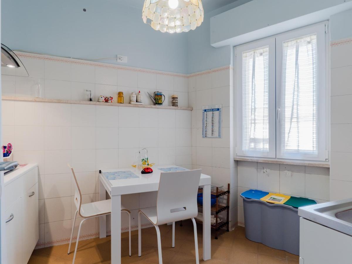 Salento 4 Stars - Blue & Yellow Squinzano エクステリア 写真
